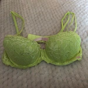 2 pink bras